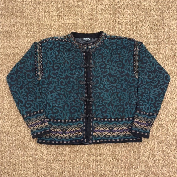 Vintage Icelandic Design Lined Sweater with Frog Fasteners - Picture 1 of 15